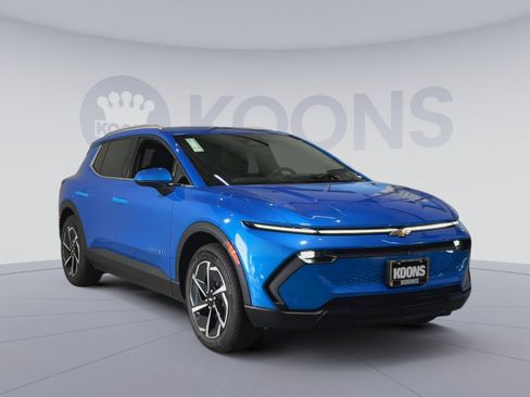 New 2026 Chevrolet Equinox EV LT image 5