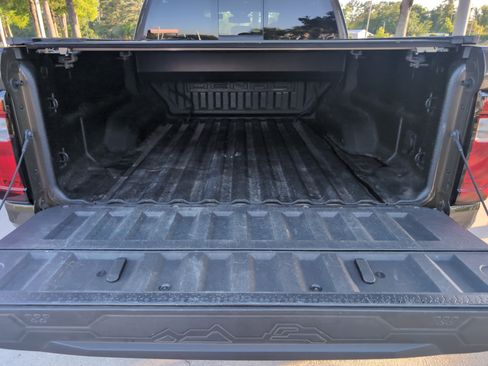 Used 2023 GMC Canyon Denali AWD/4WD image 31