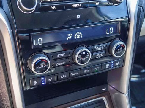 Used 2021 Subaru Ascent Touring w/ Popular Package #2A AWD/4WD image 20