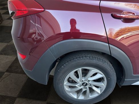 Used 2017 Hyundai Tucson SE Plus image 8