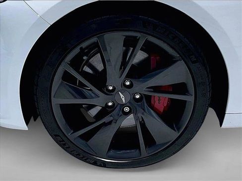 Used 2022 Genesis G70 3.3T RWD image 10