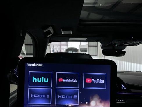 Used 2022 Cadillac Escalade Sport Platinum image 26