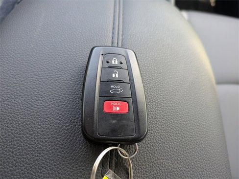 Used 2024 Toyota RAV4 XLE Premium image 37