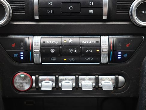 Used 2020 Ford Mustang Premium image 37