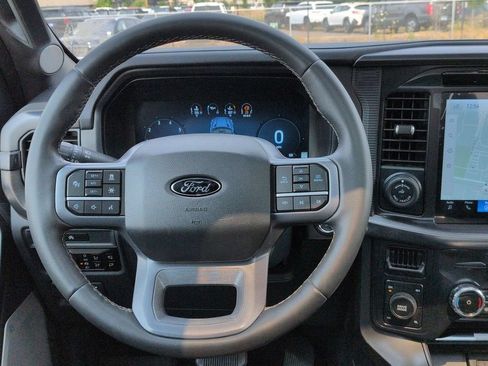 Used 2025 Ford F150 Lariat w/ Equipment Group 502A High AWD/4WD image 14