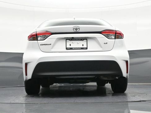Used 2025 Toyota Corolla LE image 26