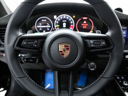 New 2026 Porsche 911 GT3 image 14