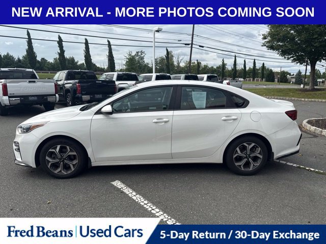 Used 2019 Kia Forte LXS FWD image 6