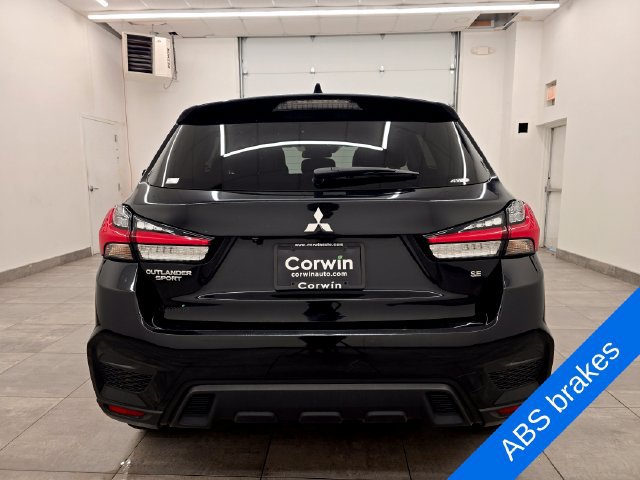 Used 2024 Mitsubishi Outlander Sport SE AWD/4WD image 4