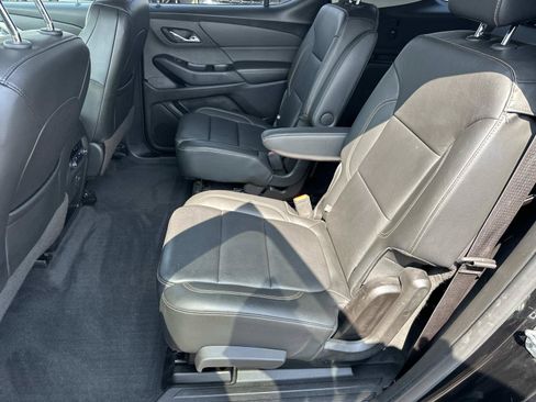 Certified 2019 Chevrolet Traverse LT AWD/4WD image 11