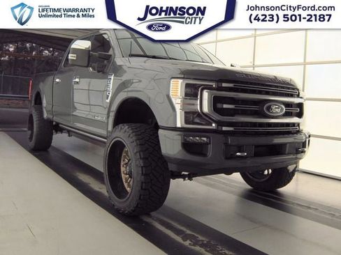 Used 2022 Ford F350 Platinum image 1