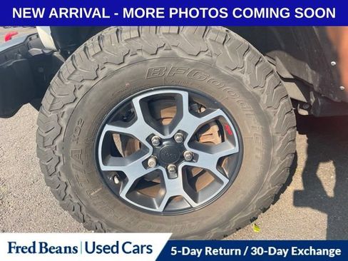 Used 2021 Jeep Wrangler Rubicon w/ Safety Group AWD/4WD image 14