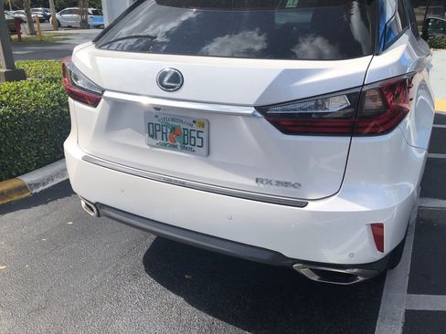 Used 2017 Lexus RX 350 AWD w/ Premium Package image 4