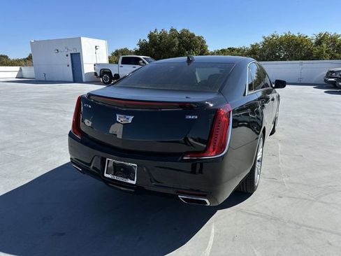 Used 2018 Cadillac XTS Luxury image 34