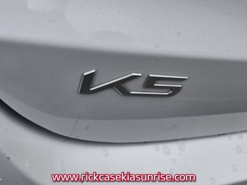 Used 2023 Kia K5 LXS FWD image 10