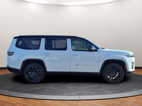 New 2026 Jeep Grand Wagoneer Summit w/ Rear Seat Video Group I image 15