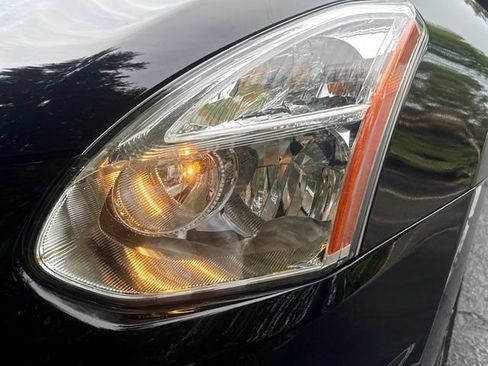 Used 2012 Nissan Rogue SV AWD/4WD image 40