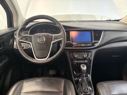 Used 2018 Buick Encore Essence image 13