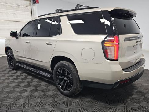 Used 2022 Chevrolet Tahoe Z71 w/ Luxury Package image 3