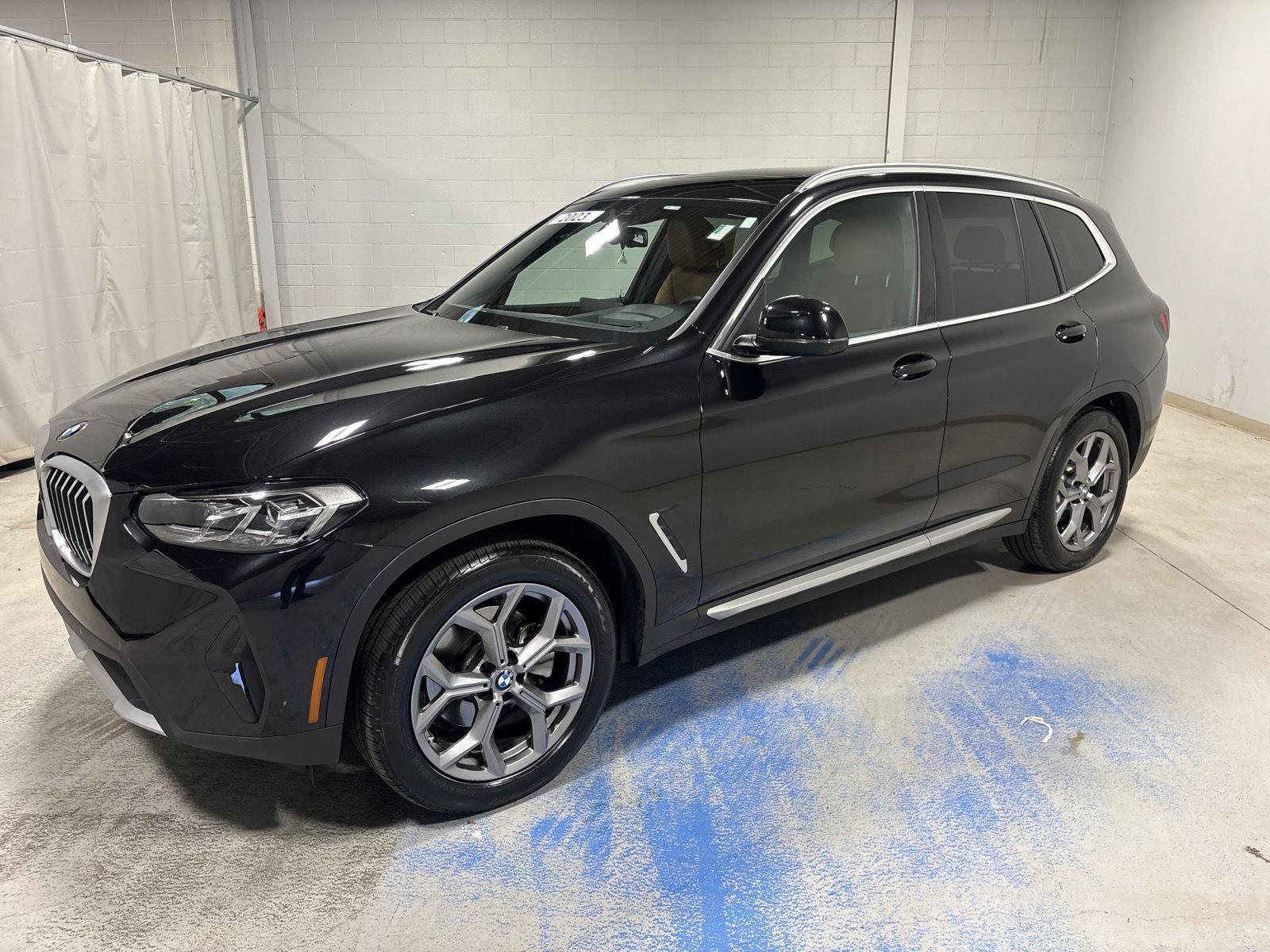 Used 2023 BMW X3 xDrive30i w/ Premium Package AWD/4WD image 1
