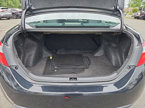 Used 2016 Toyota Corolla S FWD image 30
