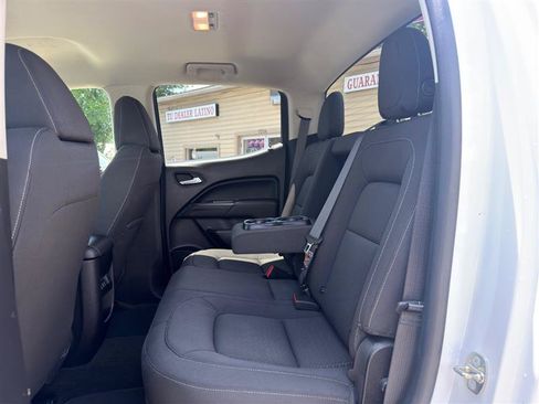 Used 2018 GMC Canyon SLE w/ Trailering Package AWD/4WD image 17