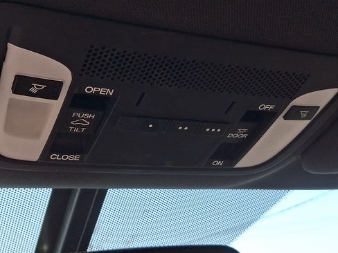 Used 2016 Acura ILX FWD image 26