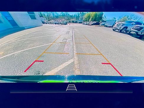 Used 2024 Buick Encore GX Sport Touring image 7