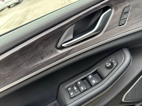 Certified 2022 Jeep Grand Cherokee L Limited image 14