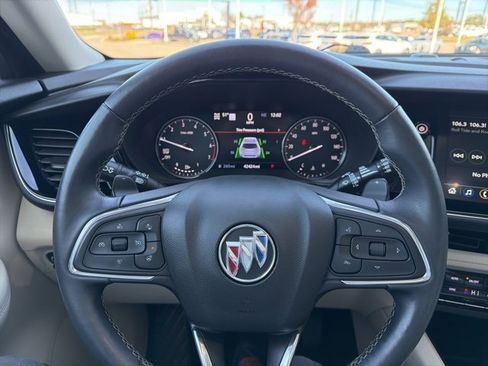 Used 2022 Buick Envision Avenir w/ Technology Package II image 14