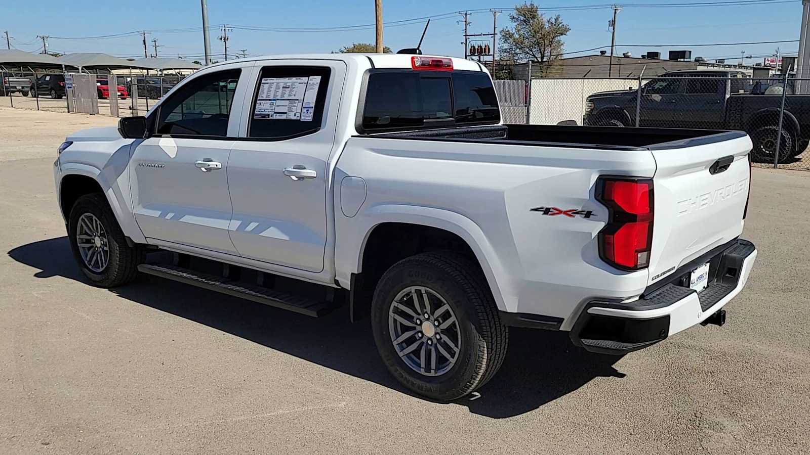 New 2026 Chevrolet Colorado LT w/ LT Convenience Package AWD/4WD image 6