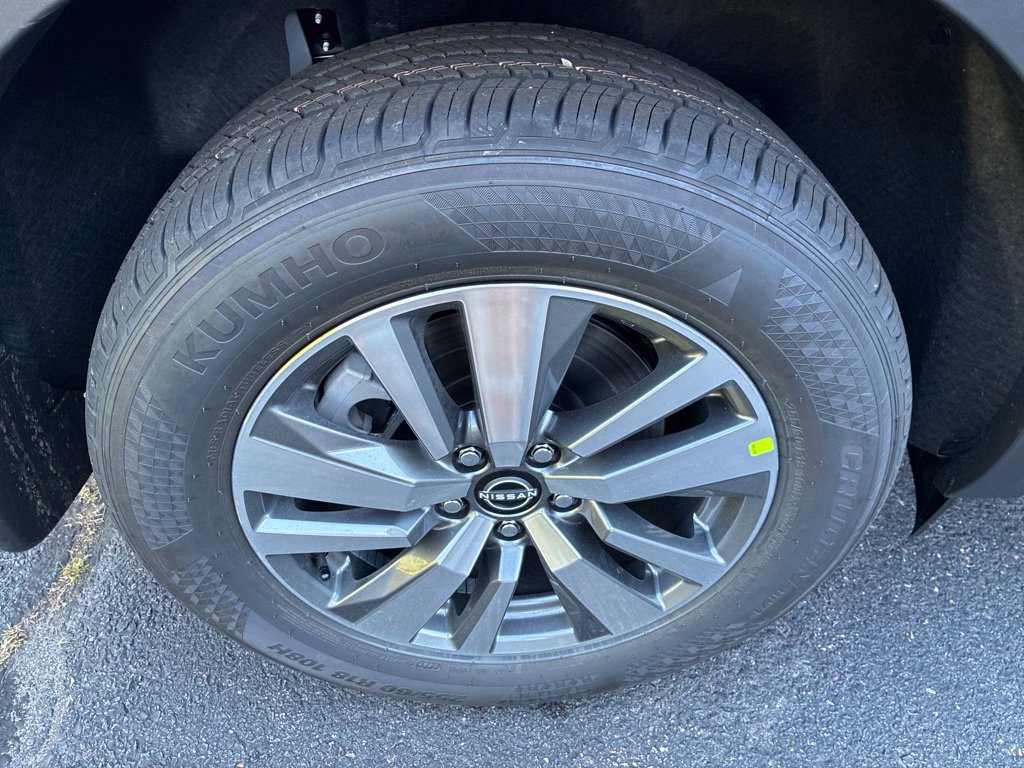 New 2026 Nissan Pathfinder SL AWD/4WD image 10