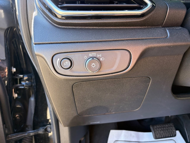 Used 2023 Chevrolet Bolt LT FWD image 22