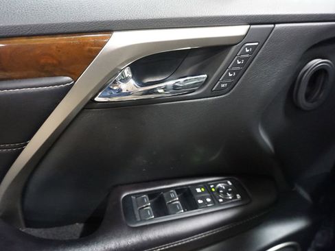 Used 2017 Lexus RX 350 350 w/ Premium Package image 3