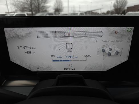 Used 2025 GMC Hummer EV 3X w/ LPO, Dark Essentials Package image 30