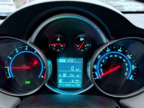 Used 2014 Chevrolet Cruze LT image 13