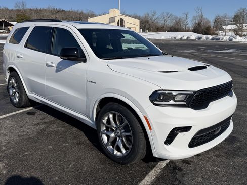 New 2026 Dodge Durango GT w/ Tow 'N Go Package image 9