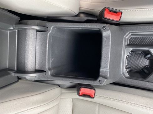 Used 2021 Volkswagen Tiguan SE R-Line image 26