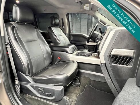 Used 2017 Ford F450 Lariat w/ Lariat Value Package AWD/4WD image 8