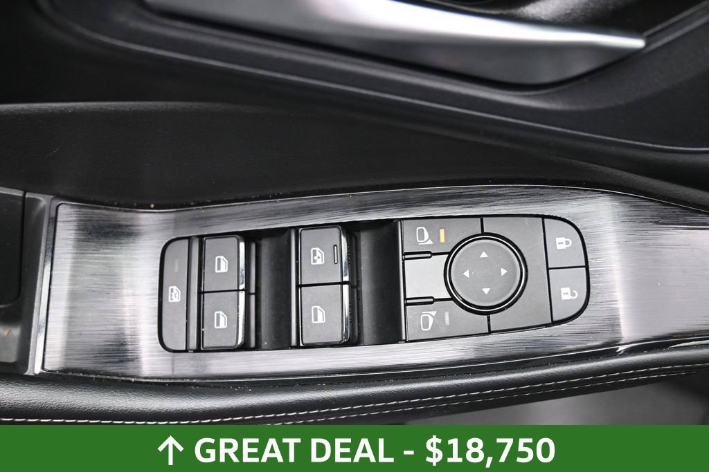 Used 2024 Nissan Rogue SV AWD/4WD image 21