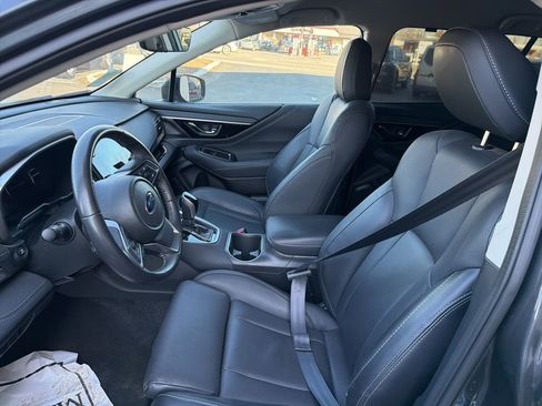 Used 2023 Subaru Outback Limited image 7