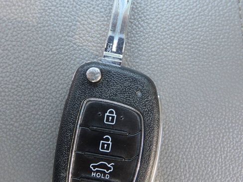 Used 2018 Hyundai Sonata SE FWD image 33