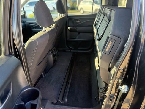 Used 2021 Honda Ridgeline Sport image 14