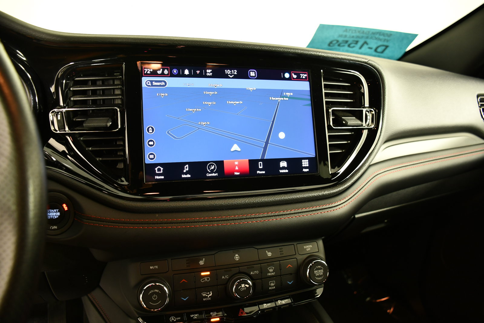 Used 2025 Dodge Durango GT AWD/4WD image 24