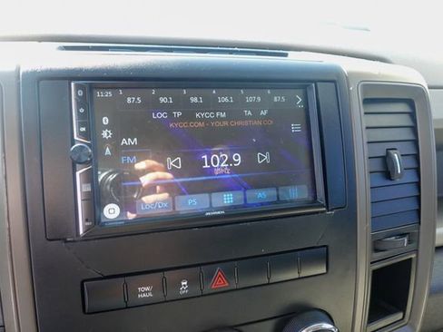 Used 2012 RAM 1500 Express image 18