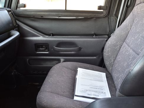 Used 2001 Jeep Wrangler Sport image 13