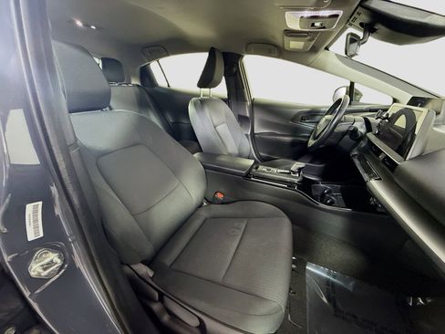 Used 2023 Toyota Prius LE image 29