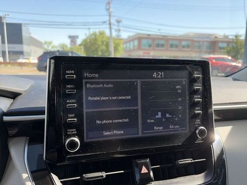 Used 2020 Toyota Corolla LE FWD image 16
