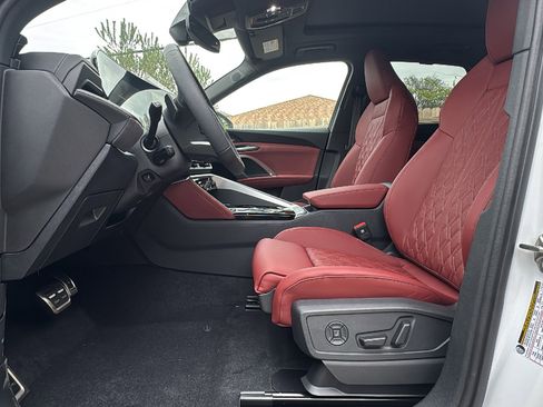 New 2025 Audi SQ5 Premium Plus image 9