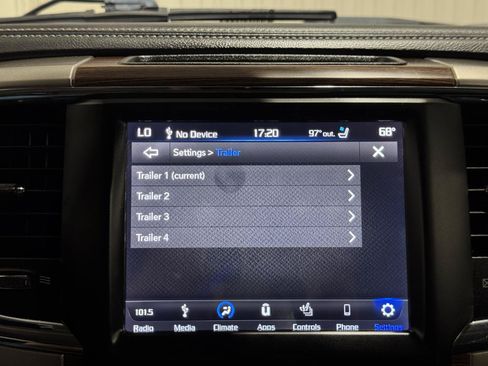 Used 2018 RAM 2500 Laramie w/ Convenience Group AWD/4WD image 45